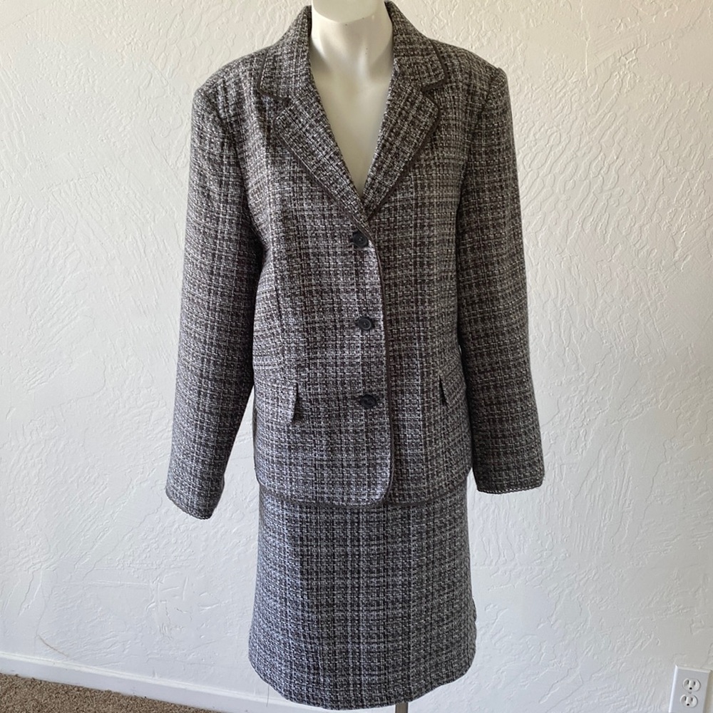 Vintage Jacklyn Smith Suit